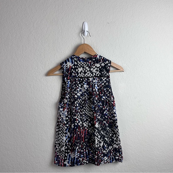 Parker Tank Top Printed Silk Pleated Blouse - Picture 10 of 15